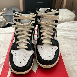 Nike Dunk High in white/black/coconut milk